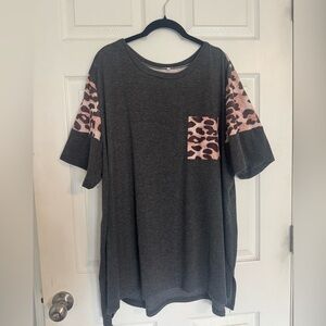 Gray T-Shirt with Leopard Print Accents